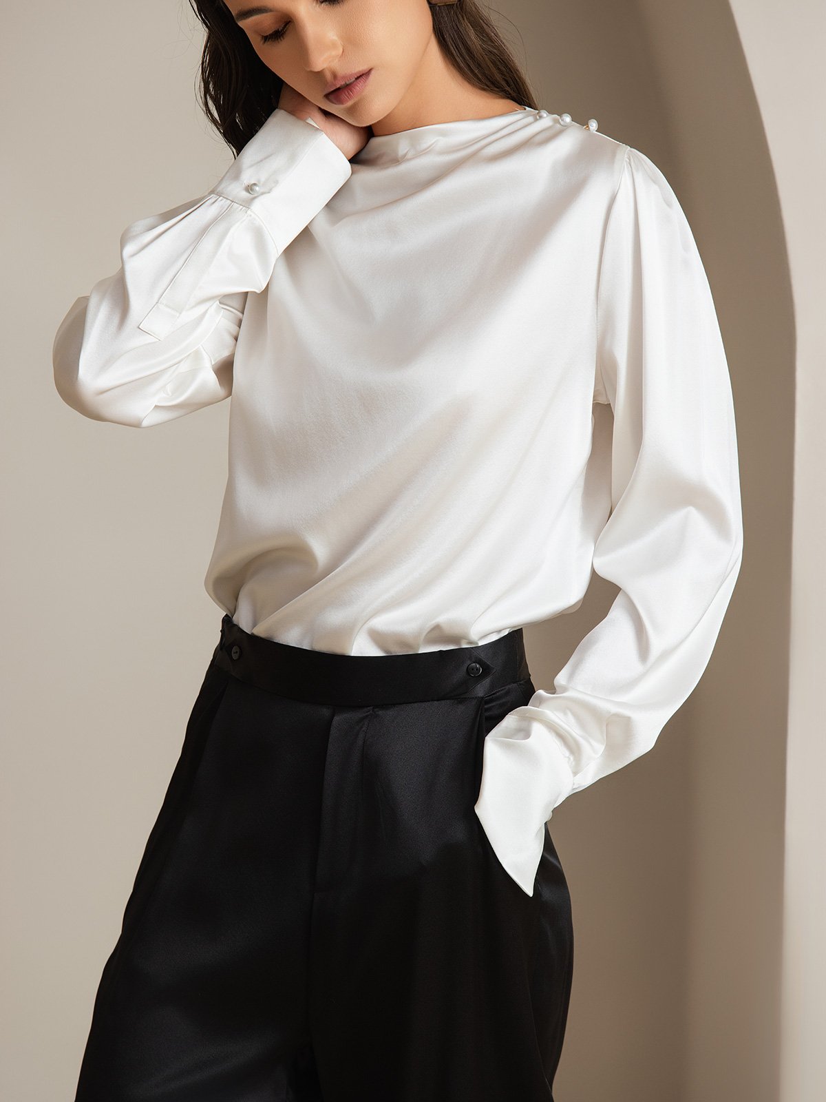 19Momme Silk Long Sleeve Boat Neck Blouse