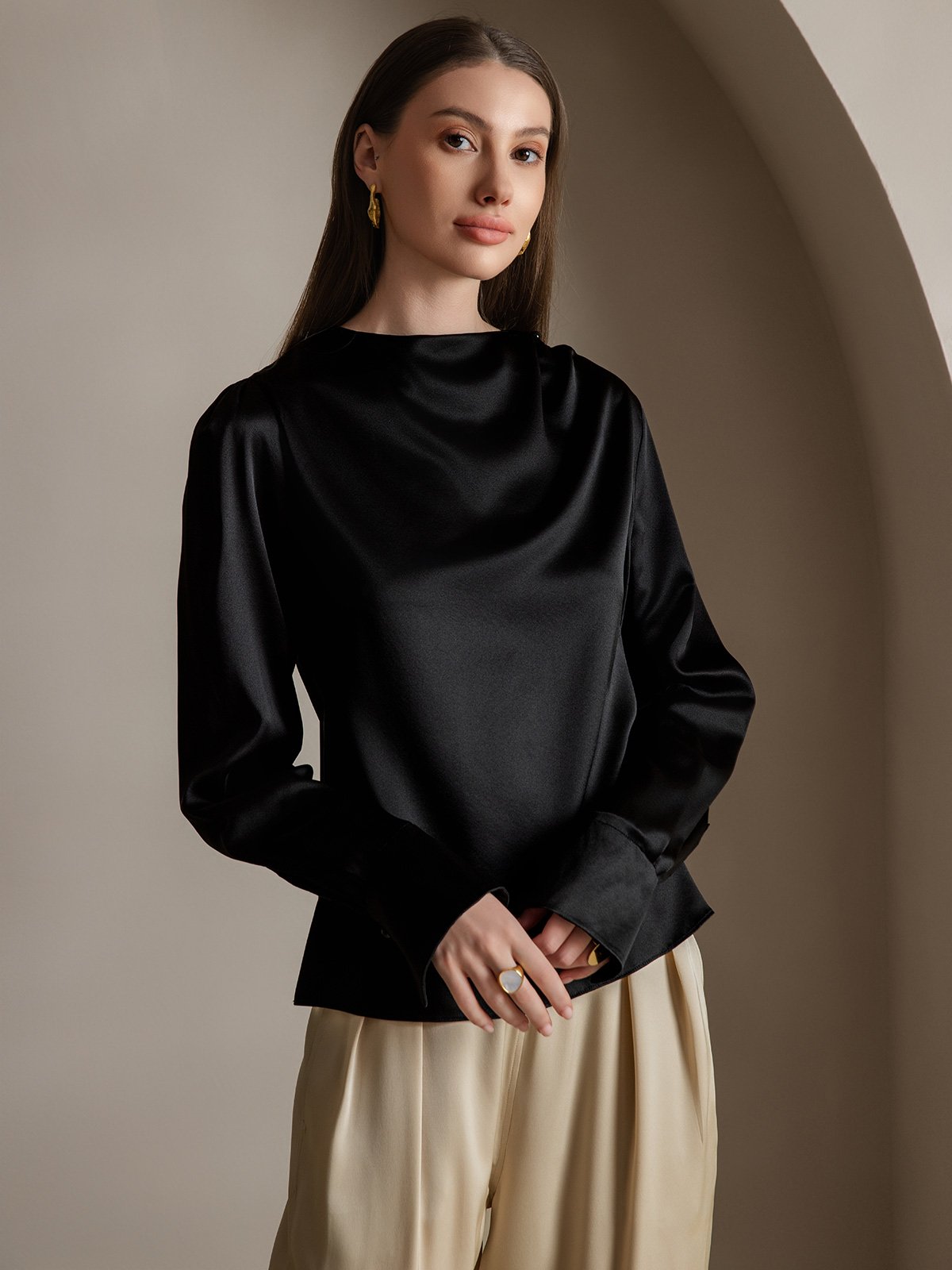 19Momme Silk Long Sleeve Boat Neck Blouse