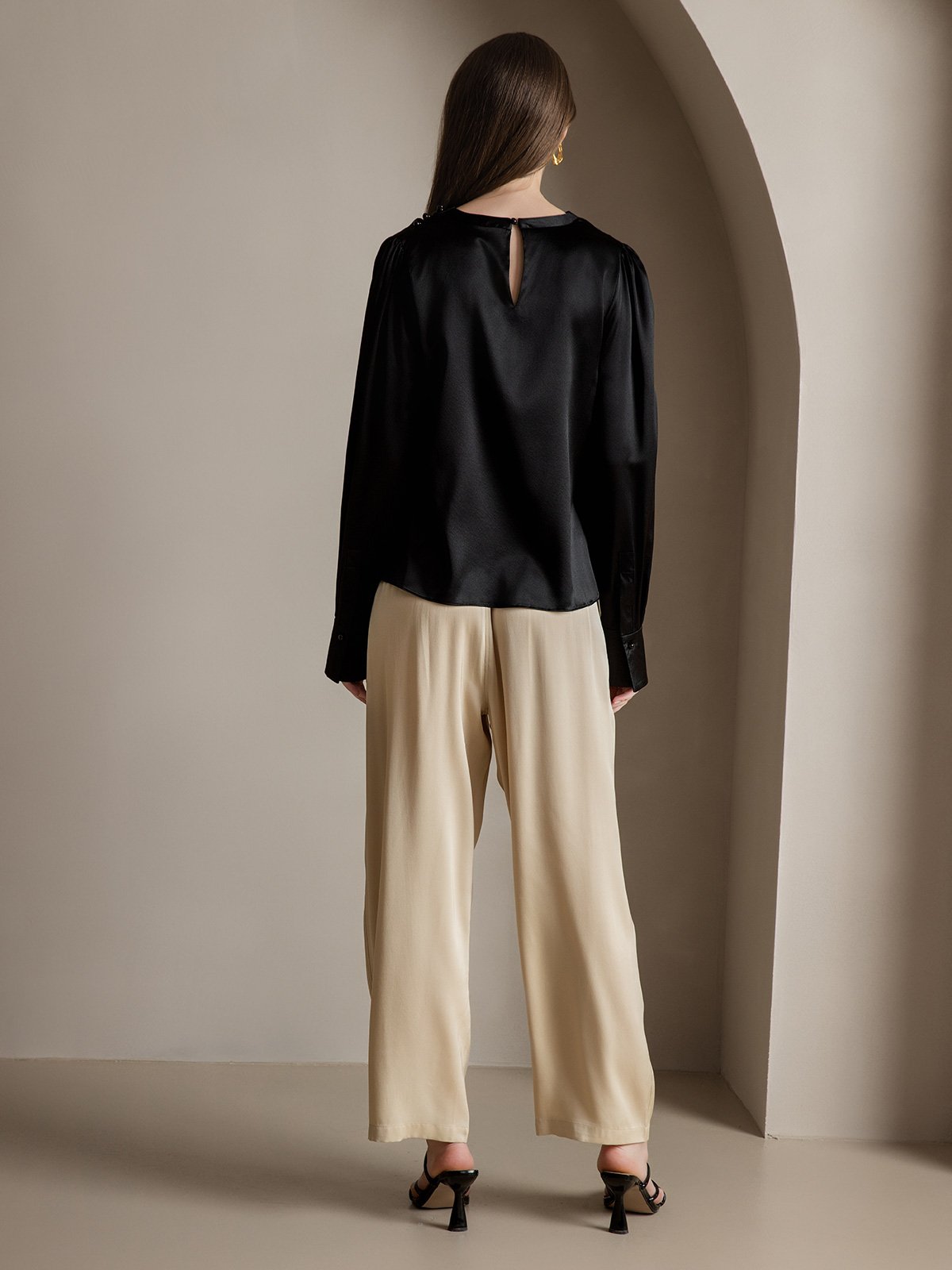 19Momme Silk Long Sleeve Boat Neck Blouse