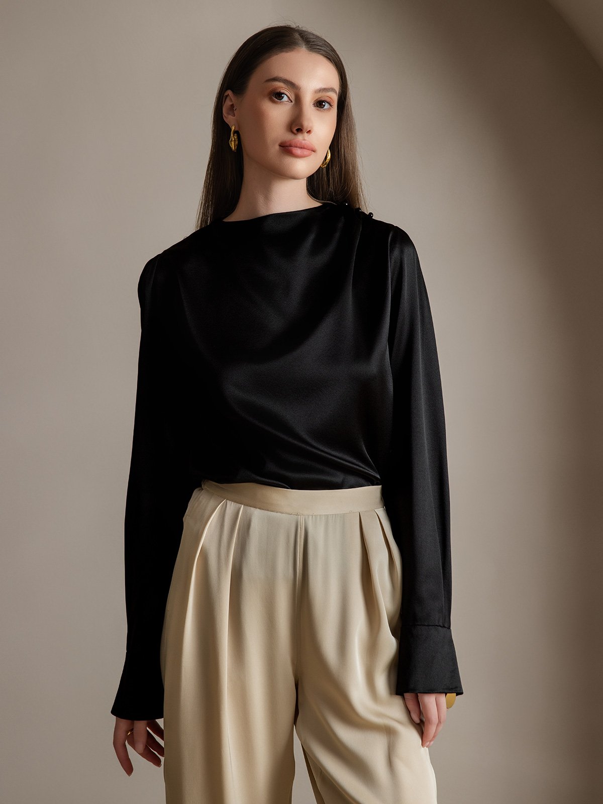 19Momme Silk Long Sleeve Boat Neck Blouse