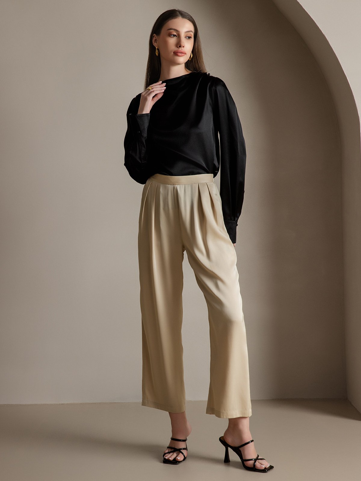19Momme Silk Long Sleeve Boat Neck Blouse